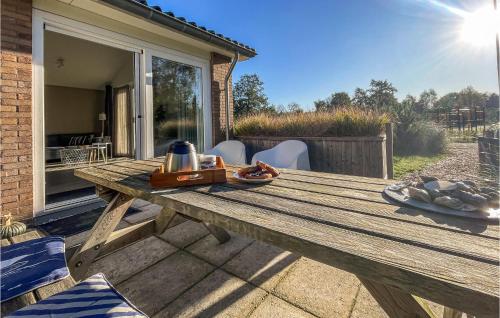  3 Bedroom Beautiful Home In Lauwersoog in Lauwersoog