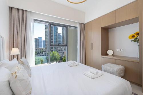 Stylish Urban Living - 1-bedroom in Burj Royale, Dubai (photo 8)