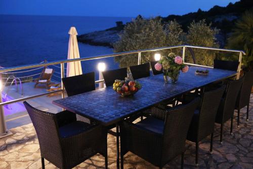 Dingač Village Luxury Resort (Dingac Village Luxury Resort) in Trstenik