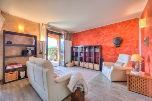 Miralago Lake View & Private Garden - Happy Rentals in 伊斯普拉