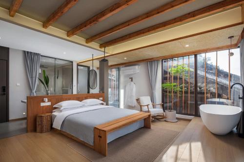 1 queen bed