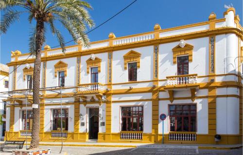 Nice home in Arahal with Outdoor swimming pool WiFi and 3 Bedrooms - main image
