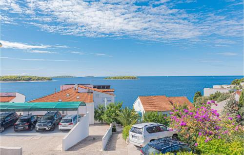 1 Bedroom Beautiful Apartment In Primosten