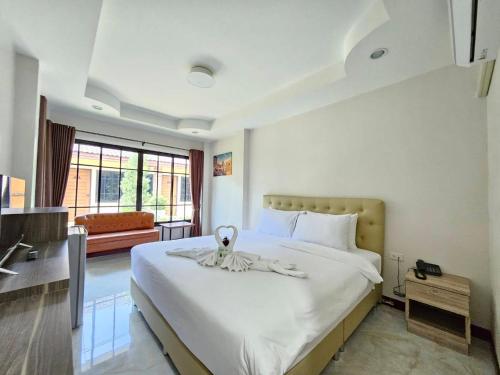 Cottage Pine Rayong Resort & Cafe near Ban Khai School