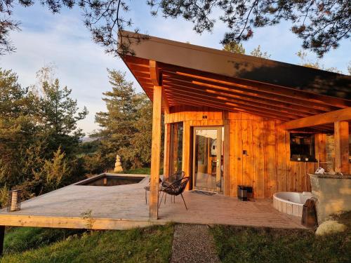 Cocooon Wood, Lodges grand Standing Hotel de charme Jongieux