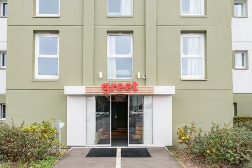 Bejárat, greet Hotel Prévessin Genève Aéroport in Ferney-Voltaire