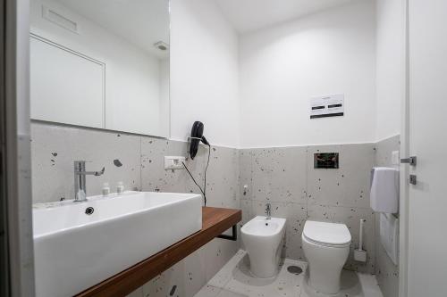 Hotel Bella Capri - image 2