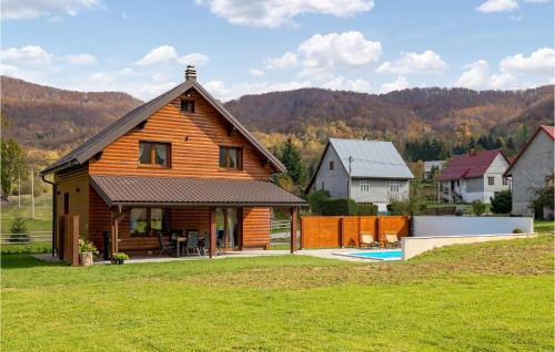 Viesnīcas āriene, Lovely Home In Tuk Vojni in Begovo Razdolje