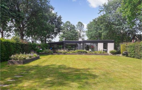  3 Bedroom Amazing Home In Arnemuiden, Unterkunft in Arnemuiden