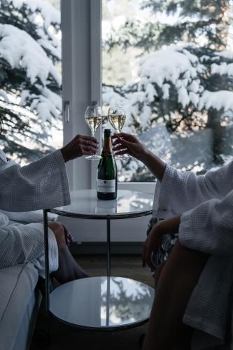 Waldhotel Fletschhorn Panoramic Retreat in Saas Fee