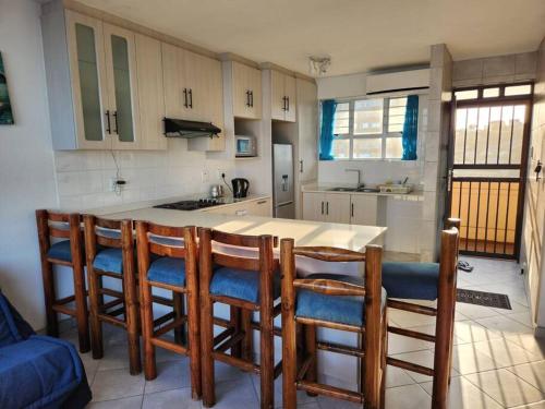 Holiday at the Beach - Sapphire Coast, Amanzimtoti (Foto 5)