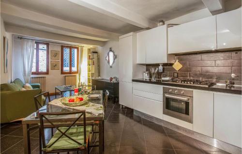 Awesome Apartment In Firenze With Wifi