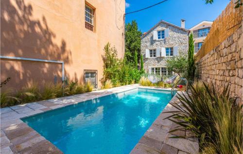 Stunning Home In Split With Sauna, Split (photo 8)