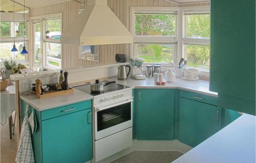 cuina, Holiday Home Fridavej Grenaa Vi in Grena