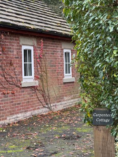 ทัศนียภาพภายนอกโรงแรม, Carpenters Cottage in อีตัน