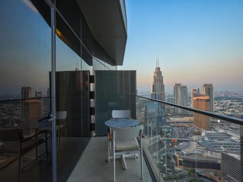 Super luxurious 2 BR Burj Khalifa & Fountain View - image 13