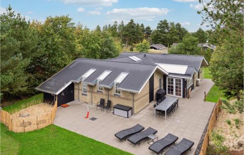 Beautiful Home In Blåvand With Sauna