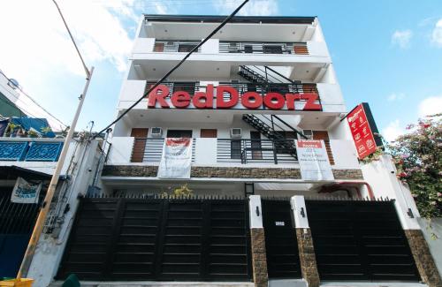 RedDoorz at DBuilders Rooms Bangkal Makati, Manila (photo 9)