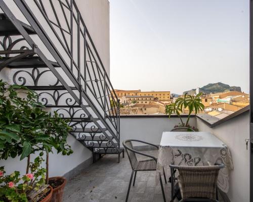 Alloro House with Terrace by Wonderful Italy, Palermo