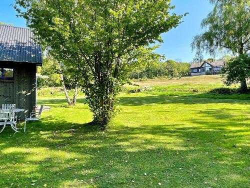 숙소 외관, 6 person holiday home in BORGHOLM in 할토르프