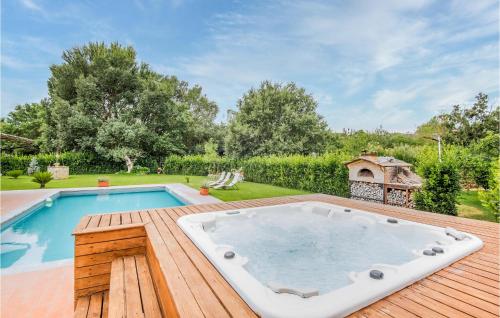  Awesome Home In Castiglion Fiorentino in Castiglion Fiorentino