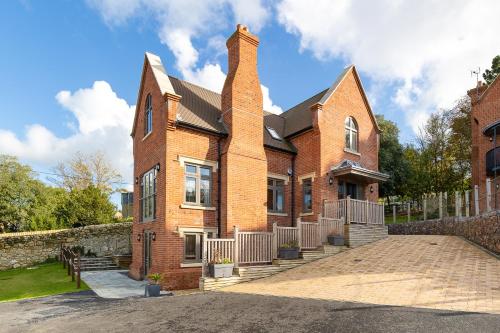 Entré, Monterey Egypt Point in Cowes West and Gurnard