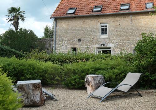 Chateau Le Colombier in Brevands