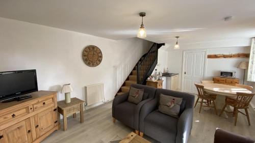 The New Inn - image 9