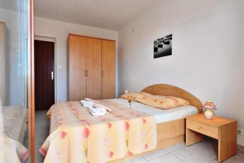 Two-Bedroom Apartment with Sea View image 1