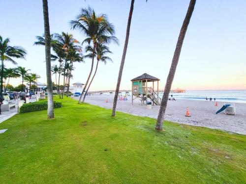 Escape the cold in this huge heated pool in Deerfield Beach, USA