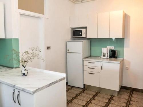 Three-Bedroom Apartment image 5