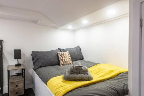 Studio in Central Reading- Next to Town Centre, Reading (photo 7)