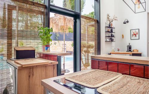 Kitchen, Amazing Home In Gemenos in Gemenos