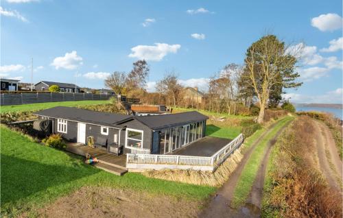  Amazing Home In Børkop With Wifi in Børkop