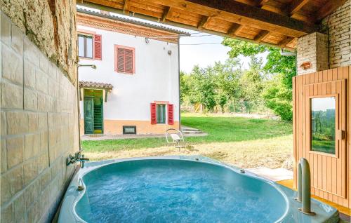  Pet Friendly Apartment in Vignale Monferrato