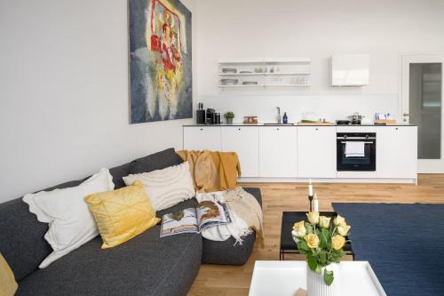 Prague Days - One bedroom newly renovated apartment with workspace and Netflix - image 14