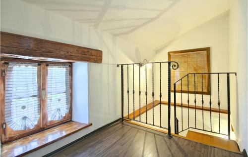 A szálláshely kívülről, 2 Bedroom Beautiful Home In Labin in Barbici