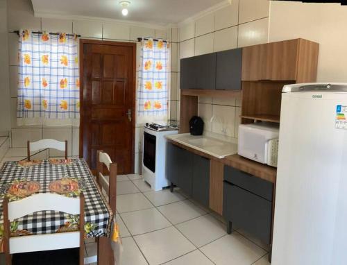 Geminadodamada CS 2 prox Beto Carrero e praias Geminadodamada CS 2 prox Beto Carrero e praias