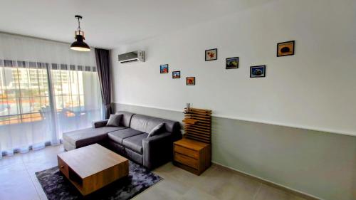 Neuron 1-Bedroom Pool View Apartment in Caesar Resort Neuron 1-Bedroom Pool View Apartment in Caesar Resort