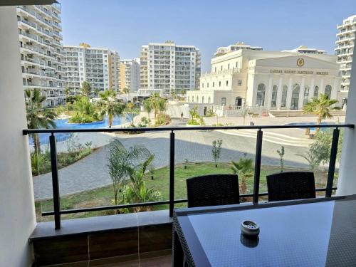 Neuron 1-Bedroom Pool View Apartment in Caesar Resort Neuron 1-Bedroom Pool View Apartment in Caesar Resort