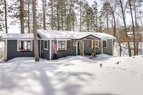 . Lakefront Nevis Cabin Escape with Hot Tub!