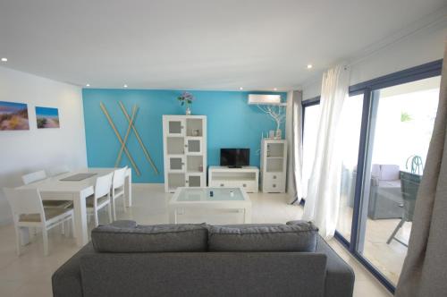 Livingtarifa Apartamento Las Olas in เปโโร บาเลียนเต