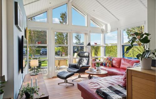 Amazing Home In Otterup With Kitchen in Otterup