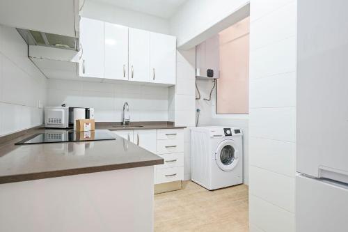 Three-Bedroom Apartment - High Floor image 8