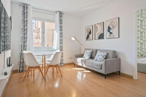 Three-Bedroom Apartment - High Floor room in Alcam Baro
