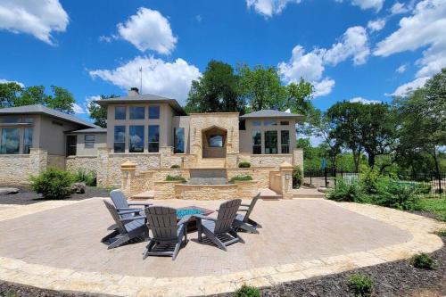Villa Blanco in Blanco, USA