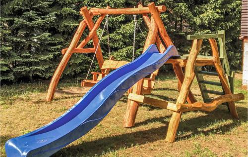 Зовнішній вигляд готелю, Holiday Home Dabrowno Kalbornia in Даброва
