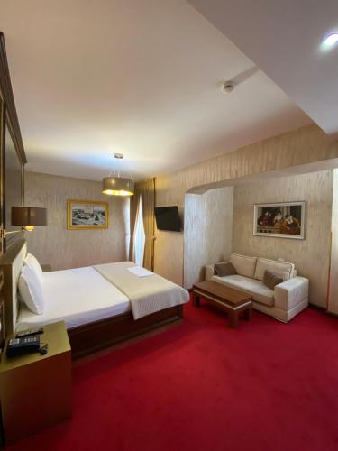 Rozafa Hotel - image 6