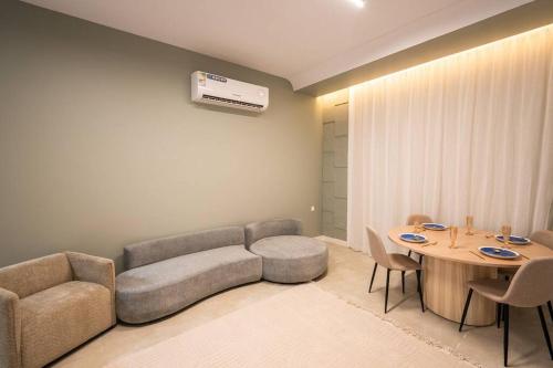Nook13 - 2BR apt - A1 - Alnahdah - image 4