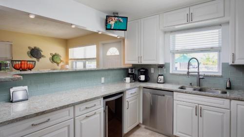 Mariners Hidden Haven by Last Key Realty in Key West, USA